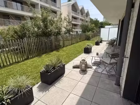 grande terrasse & jardin privatif – calme et lumineux