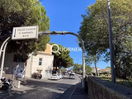 vente bureaux frejus 83600 90m²