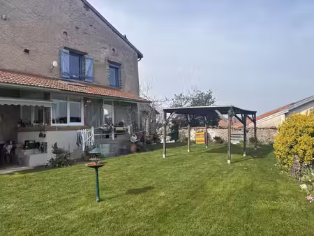 corps de ferme 7 pièces