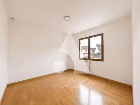 maison au calme - travaux a prévoir