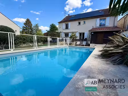 maison à vendre 5mn faremoutiers 200m2 utiles - 4 chambres -