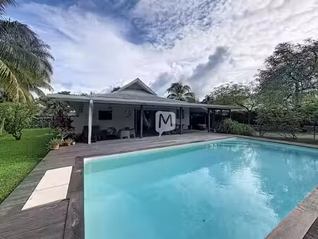 dpt guyane  à vendre rémire montjoly villa t5 de 144 20 m2 avec piscine