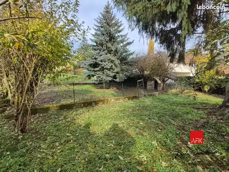 terrain 644 m² amancy