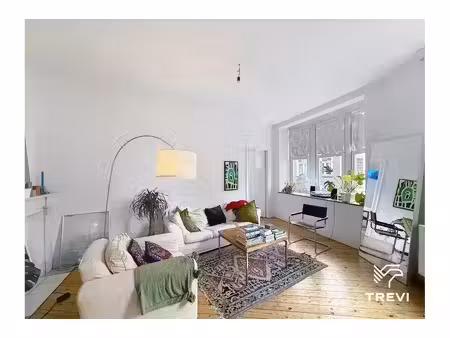 appartement à louer avec terrasse et 1 chambre   saint-gilles (vbe62812)