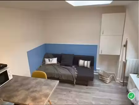 studio meublé 400m de la plage