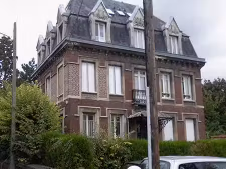 studio meublé
