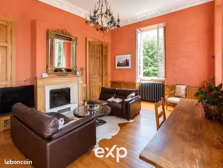 château 14 pièces 457 m²