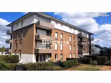 ? f3 en rez-de-chaussée avec terrasse  jardin privatif et parking – saint-étienne-du-rouvr