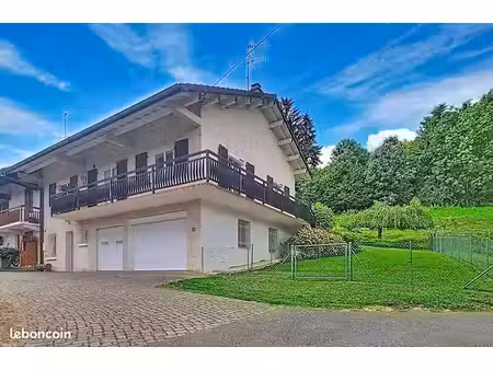 maison 7 pièces 138 m²