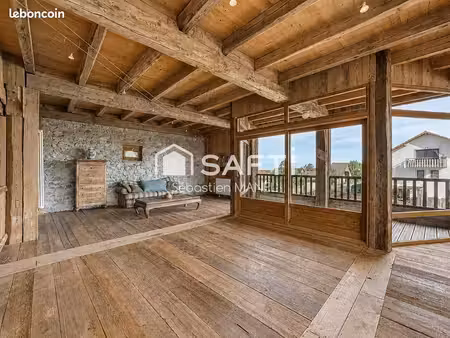 ferme 5 pièces 334 m²