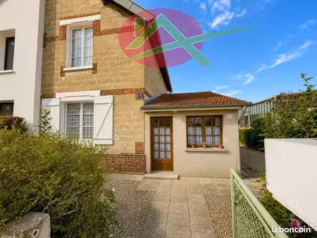 maison 5 pièces 80 m²