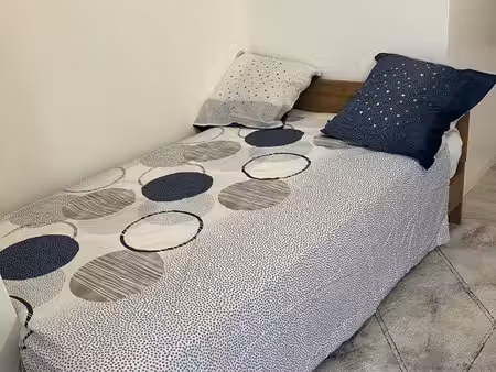 chambre meublée en appartement – le mée-sur-seine