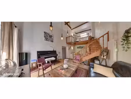 maison 5 pièces 151 m²