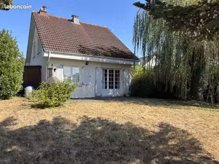 pavillon 5 pièces 84 m²