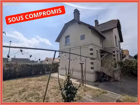 maison 4 pièces 80 m²