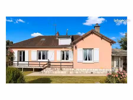 maison 6 pièces 109m²
