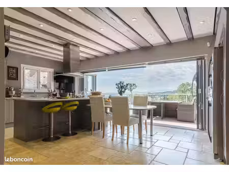 spacieuse maison individuelle à vendre à cernex avec vue dégagée exposée sud-ouest
