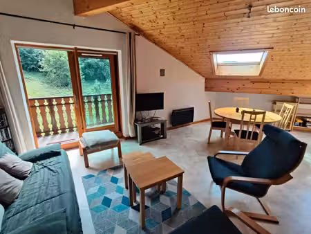 location appartement meublé 3 pièces 63m2