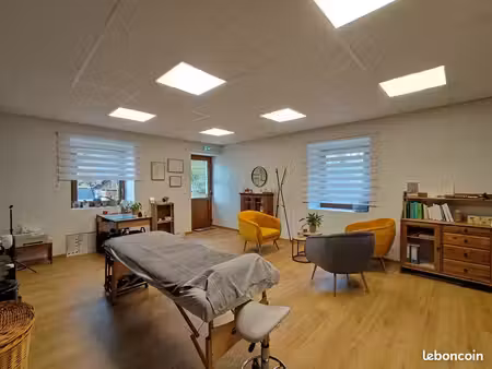 bureaux 31 m² féternes