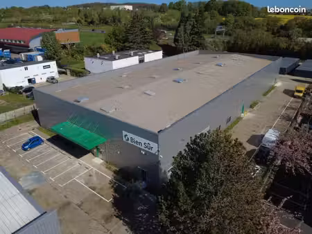 parking 12 m² orgeval