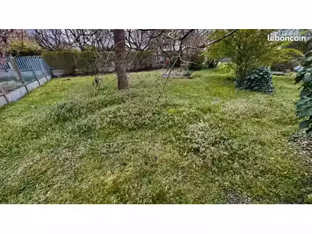 terrain 1 600 m² fontenay tresigny