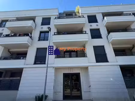 parking/box 13 m² houilles