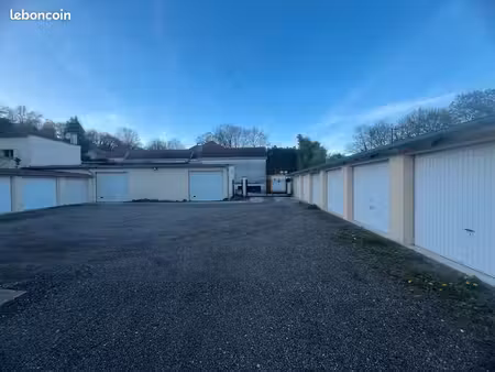 box / dépôt