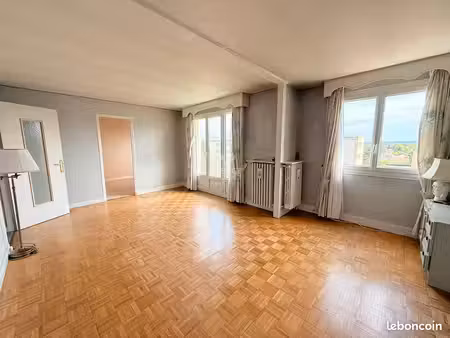 appartement 4 pièces 63 m²