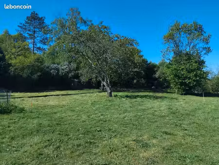 terrain 707 m² gazeran