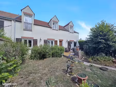 maison 6 pièces 134 m²