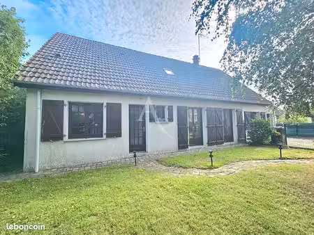 pavillon 6 pièces 140 m²