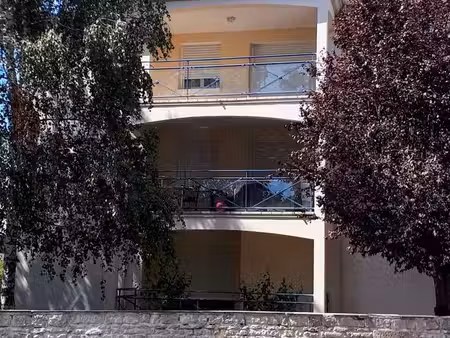 t3 avec terrasse +garage aucun travaux à prévoir
