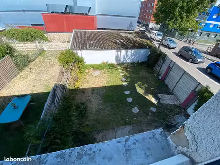 pavillon 5 pièces 85 m²