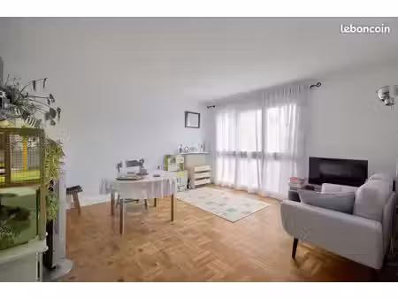 appartement 3 pièces de 68 6 m² - maisons-laffitte - 385 000 fai