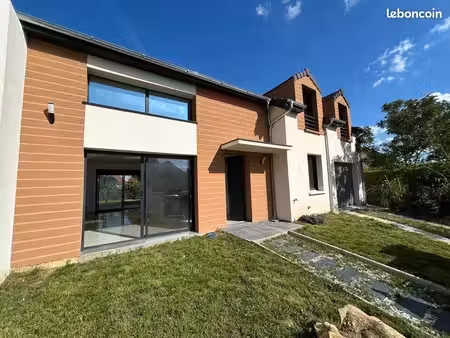 maison 7 pièces 145 m²