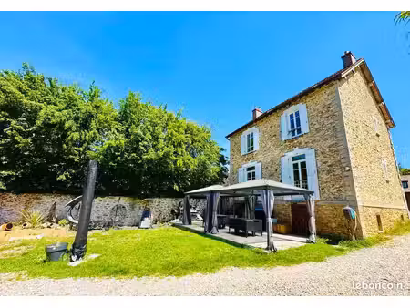 ? saint-sauveur (77) — maison pierre rénovée 121m² 4 chambres + atelier 120m² avec bureau 