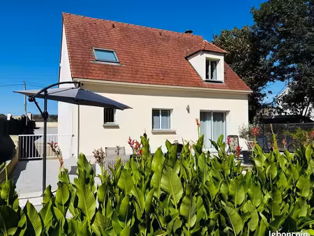 belle maison familiale 4 chambres – grand terrain 1 500 m² – sous-sol – soignolles-en-brie