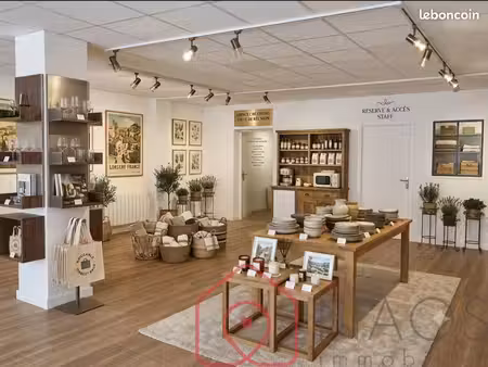 local commercial 80 m² eu