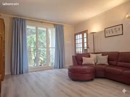 appartement familial bougival 120m2