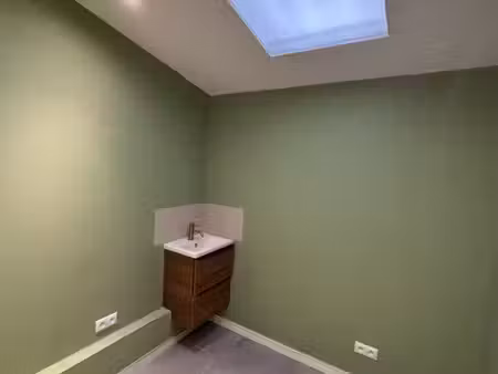 bureau / chambre à louer