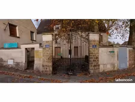 bureaux entre 11 et 59 m² en pôle santé ou pôle entreprises