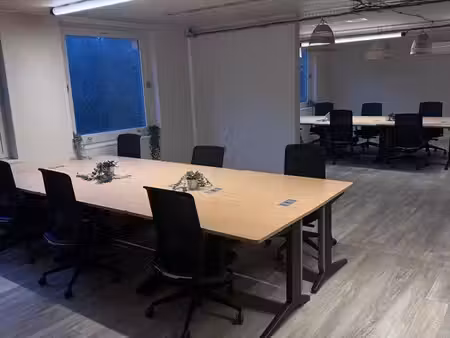 bureaux 243 m² à lognes – jusqu’à 30 postes – a4 / rer a – idéal siège social
