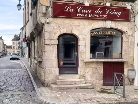 à louer – local commercial de 102 m² – emplacement n°1 à nemours