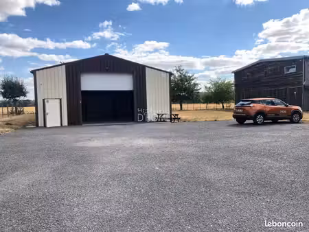 local industriel 160 m²