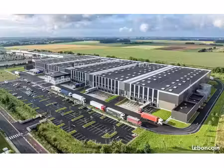 local logistique 6 280 m²