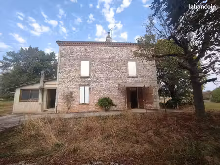 ferme 10 pièces 200 m²