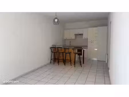 loue appartement t3 climatisé albi / madeleine