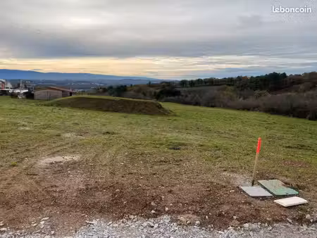 terrain 899 m² burlats