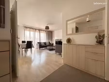 appartement 4 pièces 81 m²