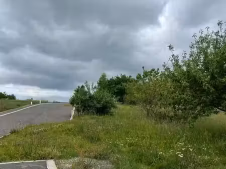 terrain 715 m² bellegarde